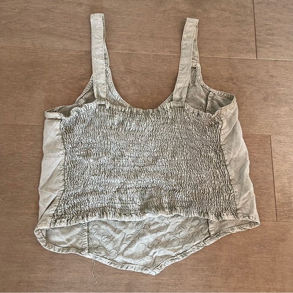 Vintage Crop Embroidered Tank - Picture 5 of 5